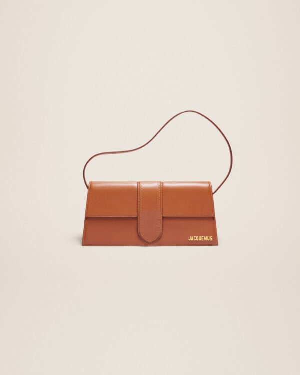 23E221BA013-3072-810_1_main.jpg Jacquemus Le Bambino long Long flap bag.
