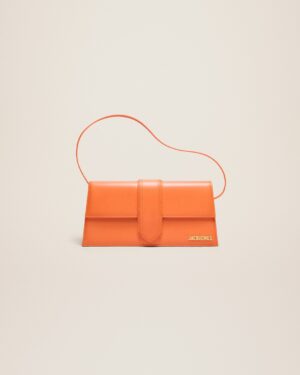23E221BA013-3100-751_1_main.jpg Jacquemus Le Bambino long Long flap bag.