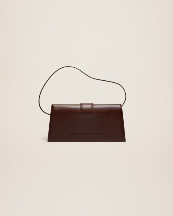 23E221BA013-3100-851_12.jpg Jacquemus Le Bambino long Long flap bag.