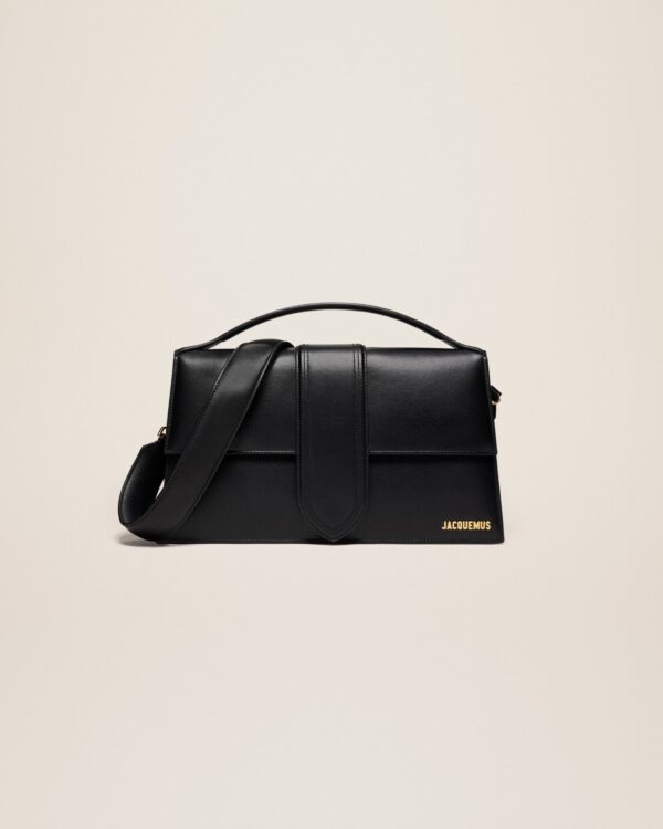 23E221BA014-3060-990_1_main.jpg Jacquemus Le Bambinou Flap bag.