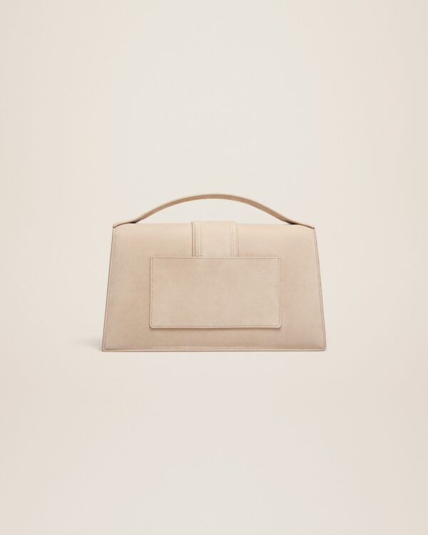 23E221BA014-3066-180_12.jpg Jacquemus Le Bambinou Flap bag.