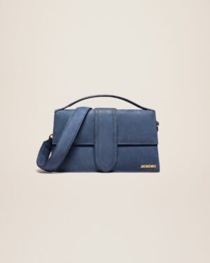 23E221BA014-3066-390_1_main.jpg Jacquemus Le Bambinou Flap bag.