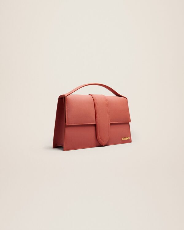 23E221BA014-3088-480_11.jpg Jacquemus Le Bambinou Flap bag