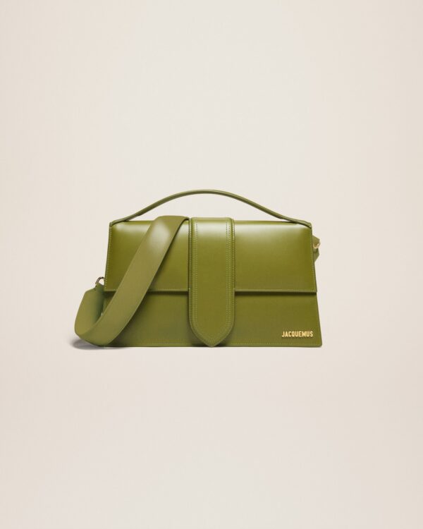 23E221BA014-3100-560_1_main.jpg Jacquemus Le Bambinou Flap bag.