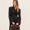 23E221BA014-3100-851_10-scaled-1.jpg Jacquemus Le Bambinou Flap bag.