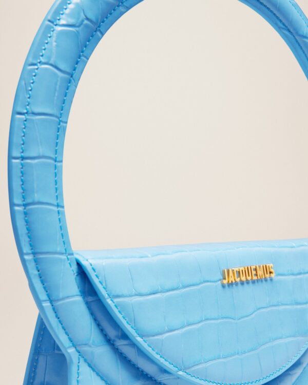 23E221BA015-3101-336_13.jpg Jacquemus Le sac Rond Circle purse.