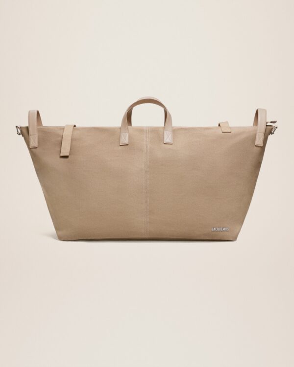 23E225BA023-3029-180_1.jpg Jacquemus Le sac à linge Weekender bag.