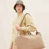 23E225BA023-3029-180_11-scaled-1.jpg Jacquemus Le sac à linge Weekender bag.