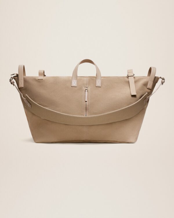 23E225BA023-3029-180_13.jpg Jacquemus Le sac à linge Weekender bag.