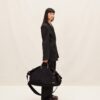 23E225BA023-3029-990_10-scaled-1.jpg Jacquemus Le sac à linge Weekender bag.