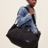 23E225BA023-3029-990_11-scaled-1.jpg Jacquemus Le sac à linge Weekender bag.