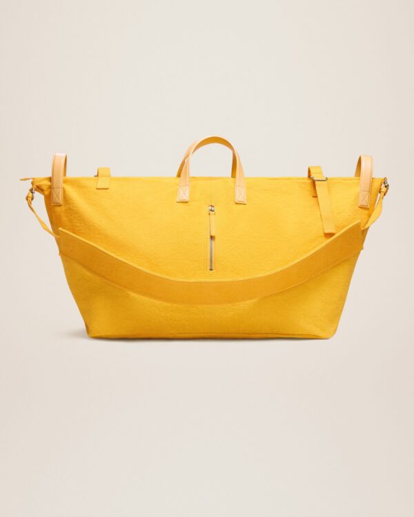 23E225BA023-3105-290_12.jpg Jacquemus Le sac à linge Wicker flap bag