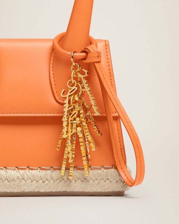 23E231BA046-3100-750_13.jpg Jacquemus Le Chiquito moyen Cordao Espadrille signature handbag.