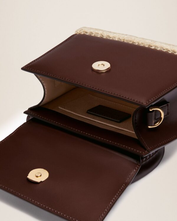 23E231BA046-3100-850_14.jpg Jacquemus Le Chiquito moyen Cordao Espadrille signature handbag.