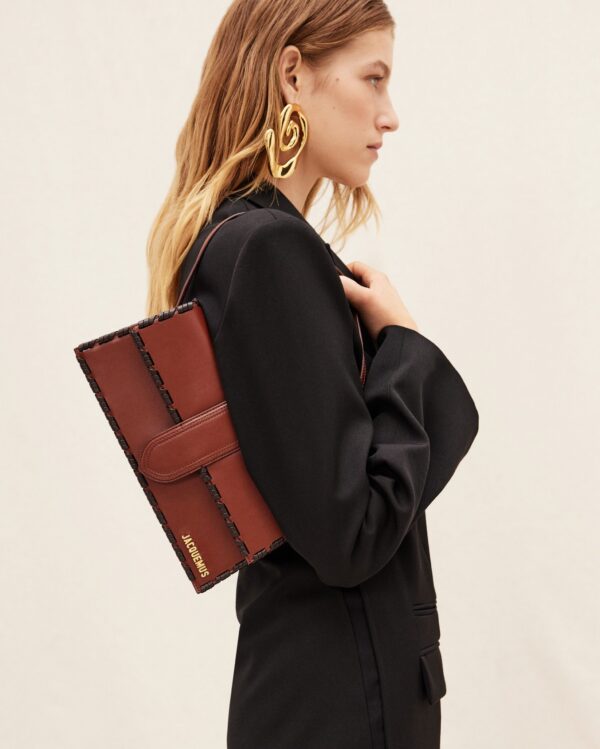 Jacquemus Le Bambino long lacet  Long laced flap bag.