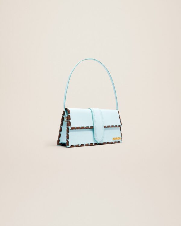 23E231BA049-3108-320_11.jpg Jacquemus Le Bambino long lacet Long laced flap bag.