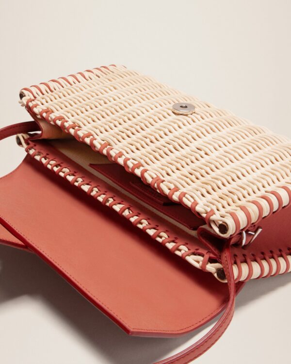 23E231BA050-3088-480_14.jpg Jacquemus Le Bambino long Osier Wicker flap bag
