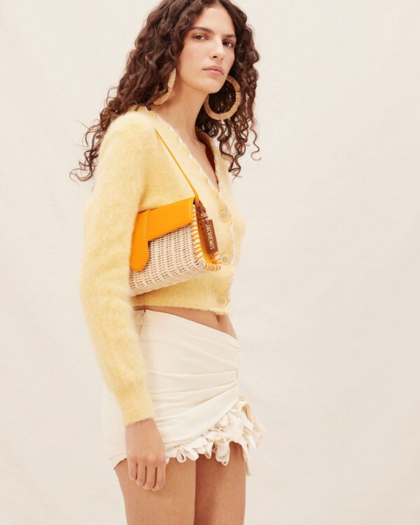 23E231BA050-3108-290_10-scaled-1.jpg Jacquemus Le Bambino long Osier Wicker flap bag