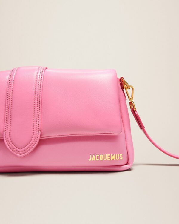 23E231BA052-3073-410_13.jpg Jacquemus Le Bambimou Puffed flap bag.