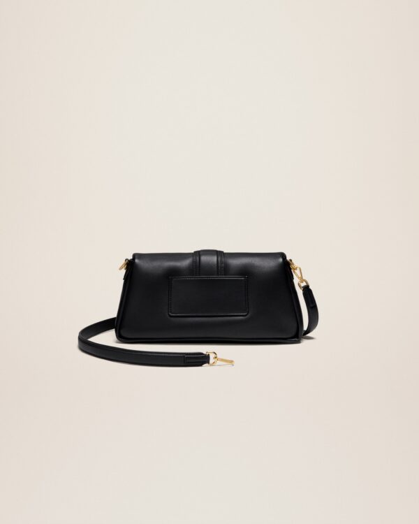 23E231BA052-3073-990_12.jpg Jacquemus Le Bambimou Puffed flap bag.