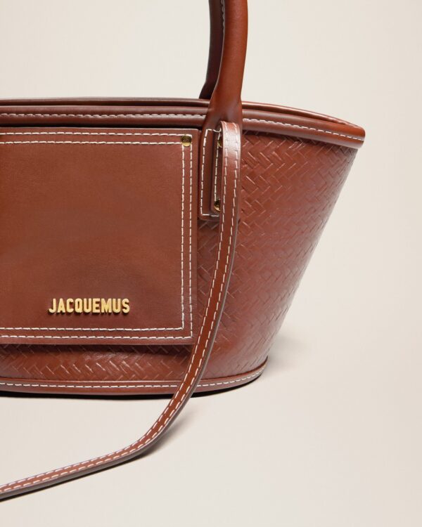 Jacquemus Le petit panier Soli cuir  Mini leather beach basket bag.