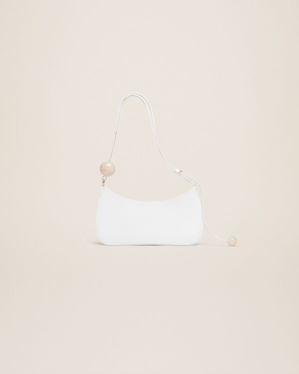23E231BA057-3000-100_12.jpg Jacquemus Le Bisou Perle Beaded shoulder bag.