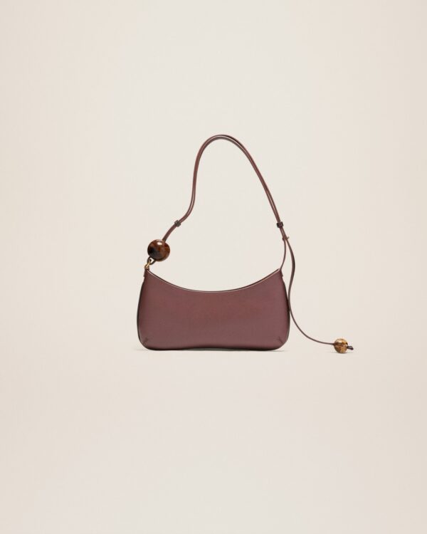 23E231BA057-3000-855_12.jpg Jacquemus Le Bisou Perle Beaded shoulder bag.