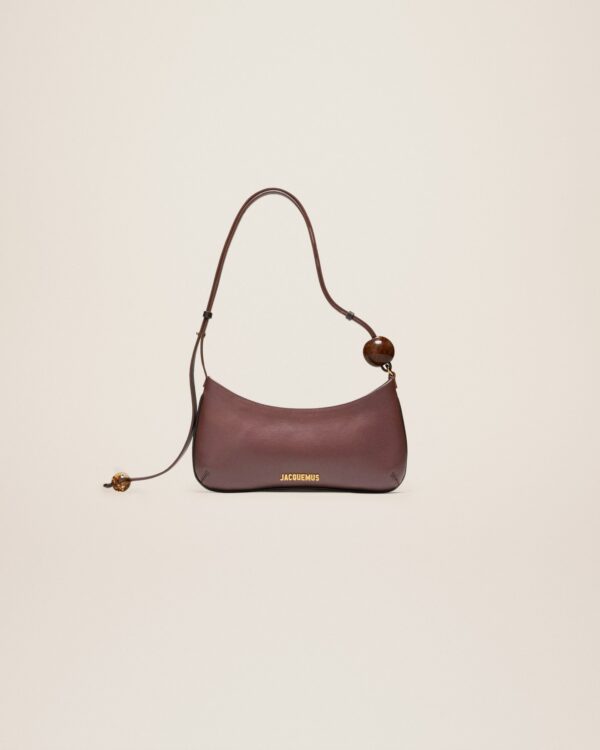 23E231BA057-3000-855_1_main.jpg Jacquemus Le Bisou Perle Beaded shoulder bag.
