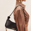 23E231BA057-3000-990_10-scaled-1.jpg Jacquemus Le Bisou Perle Beaded shoulder bag.