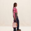 23E231BA110-3000-450_10-scaled-1.jpg Jacquemus Le petit filet Pralu Fishnet bag