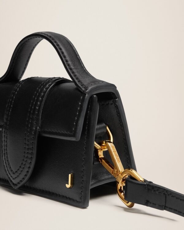 23E231SL036-3060-990_13.jpg Jacquemus Le petit Bambino Mini flap bag.
