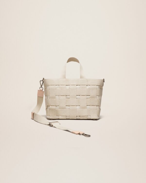 23E235BA084-3124-140_12.jpg Jacquemus Le cabas Gros Grain Grosgrain tote bag.