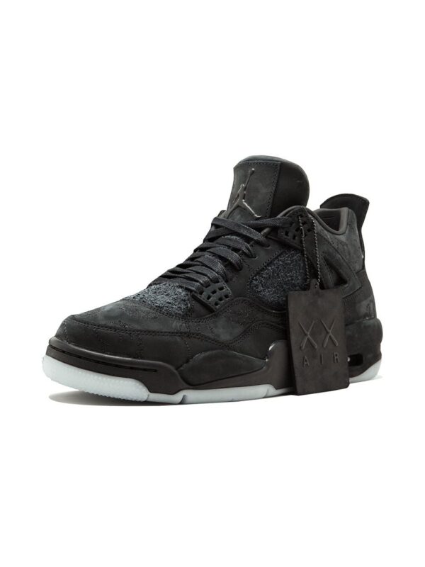 12959907_13486402_1000.jpg Jordan x Kaws Air Jordan 4 Retro "Black" sneakers