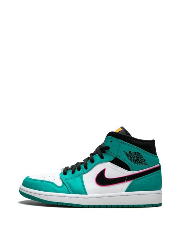 13555702_21559112_1000_2d28e553-8a5b-4f65-8180-6b026f3c434c.jpg Jordan Air Jordan 1 Mid SE "South Beach" sneakers