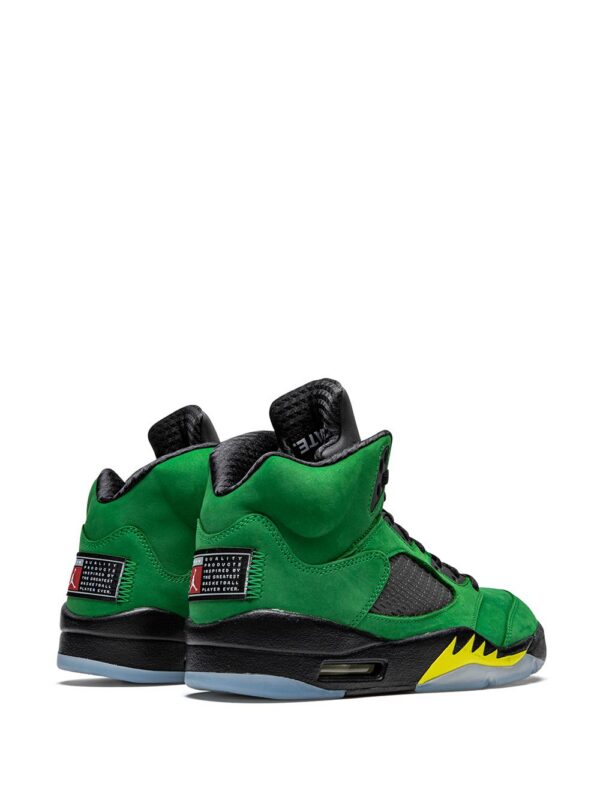 15817632_30144560_1000.jpg Jordan Air Jordan 5 Retro SE "Oregon" sneakers