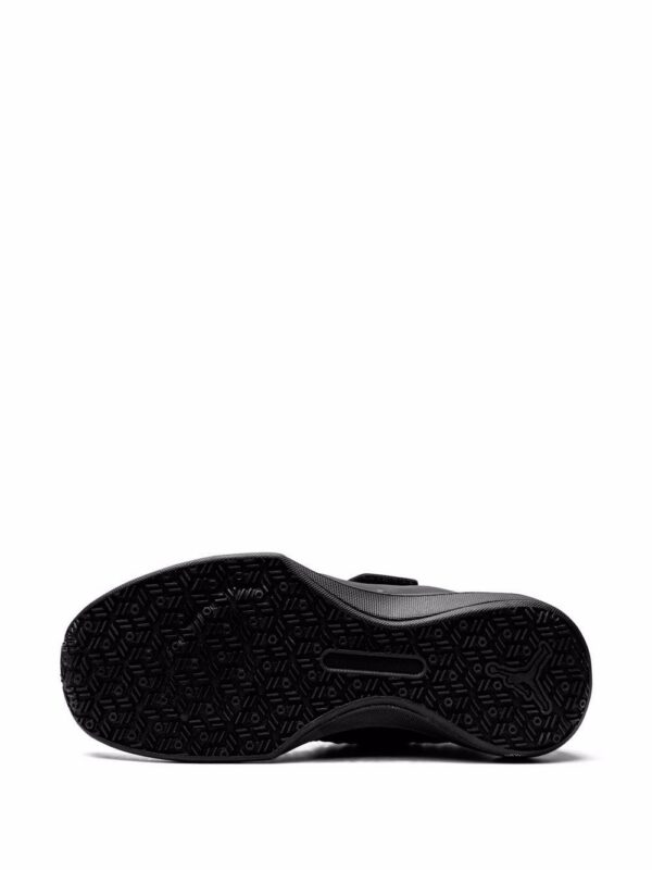 15948609_37277345_1000.jpg Jordan Trainer 3 low-top sneakers