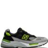 16148284_30572621_1000.jpg New Balance M992TQ low-top sneakers