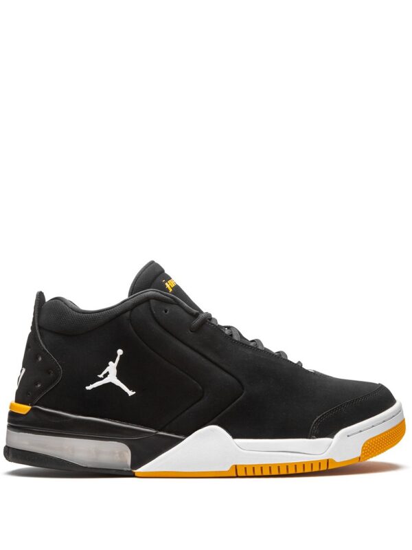 16195373_30874761_1000.jpg Jordan Big Fund sneakers