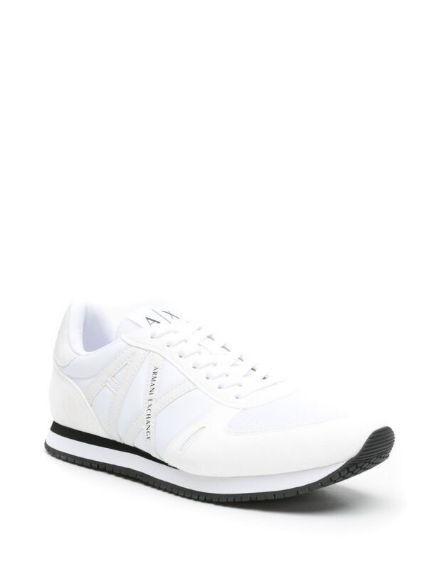 Armani Exchange logo-patch low-top sneakers