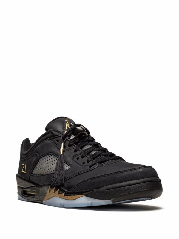 16843401_35834188_1000.jpg Jordan Air Jordan 5 Low "Class Of 2021" sneakers