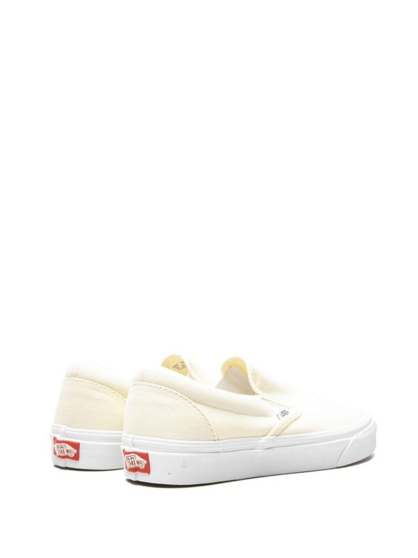 16915509_33814488_1000.jpg Vans Classic Slip-On "White" sneakers