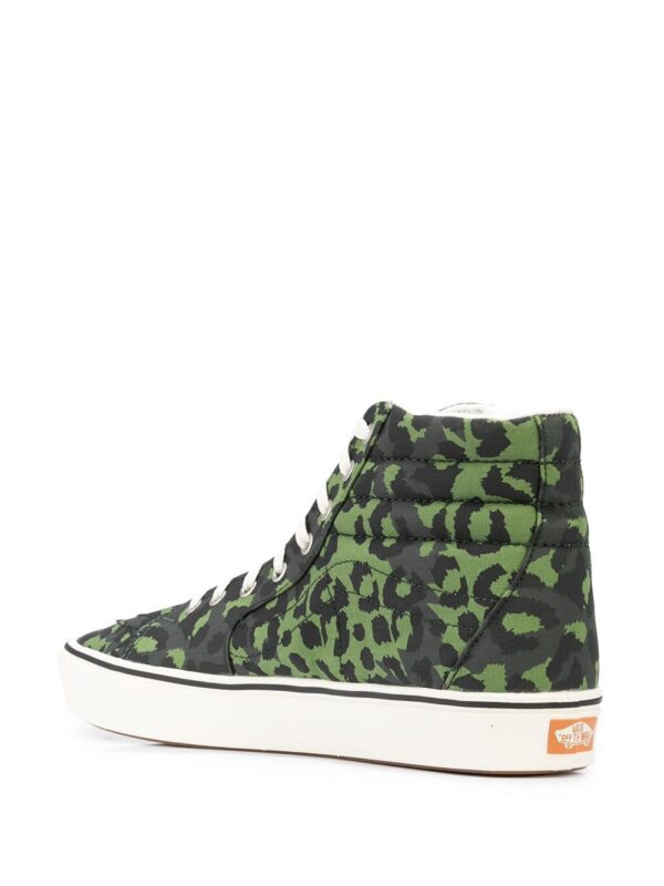 17009617_34264959_1000.jpg Vans Comfycush Sk8-Hi sneakers