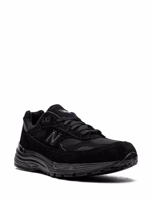 17070517_34381022_1000.jpg New Balance M992EA "Triple Black" sneakers