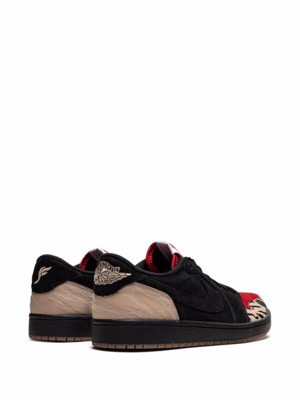 17637296_37959843_1000.jpg Jordan x Solefly Air Jordan 1 Low SP "Carnivore" sneakers