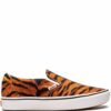 17943074_37990220_1000_1.jpg Vans ComfyCush Slip-On "Tiger" sneakers