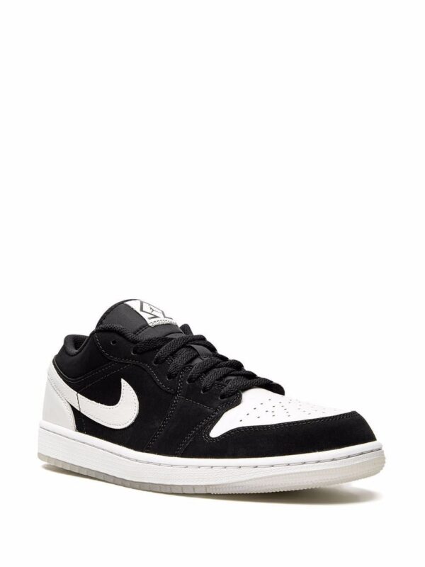 18052968_38421243_1000.jpg Jordan Air Jordan 1 Low "Diamond" sneakers