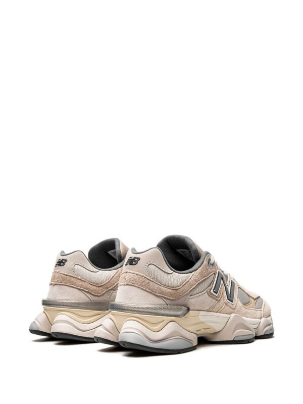 18715781_40530925_1000.jpg New Balance 9060 "Sea Salt Surf"low-top sneakers
