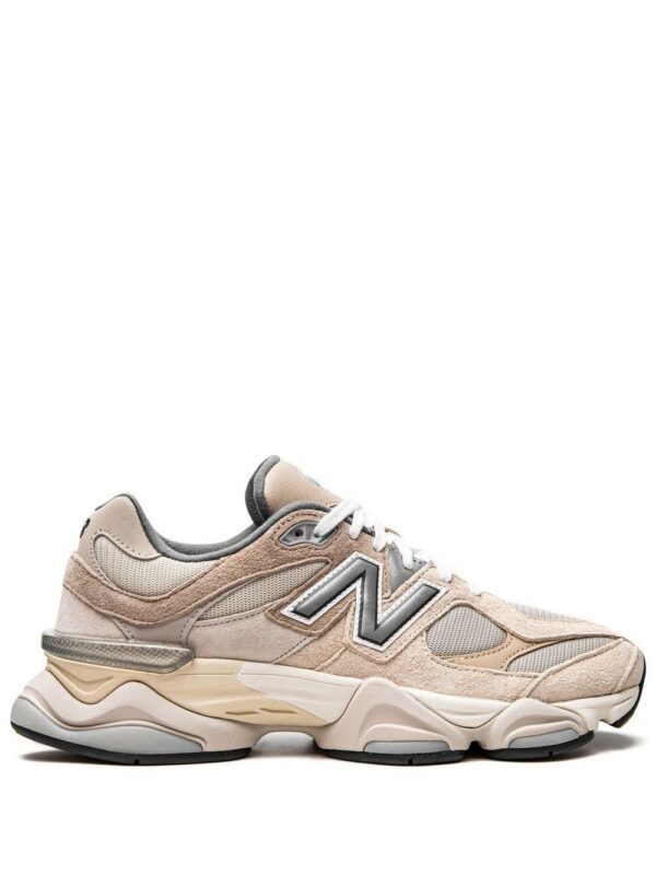 18715781_40530930_1000.jpg New Balance 9060 "Sea Salt Surf"low-top sneakers