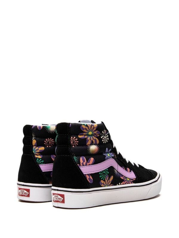 18798135_40715981_1000.jpg Vans Comfycush Sk8-Hi sneakers