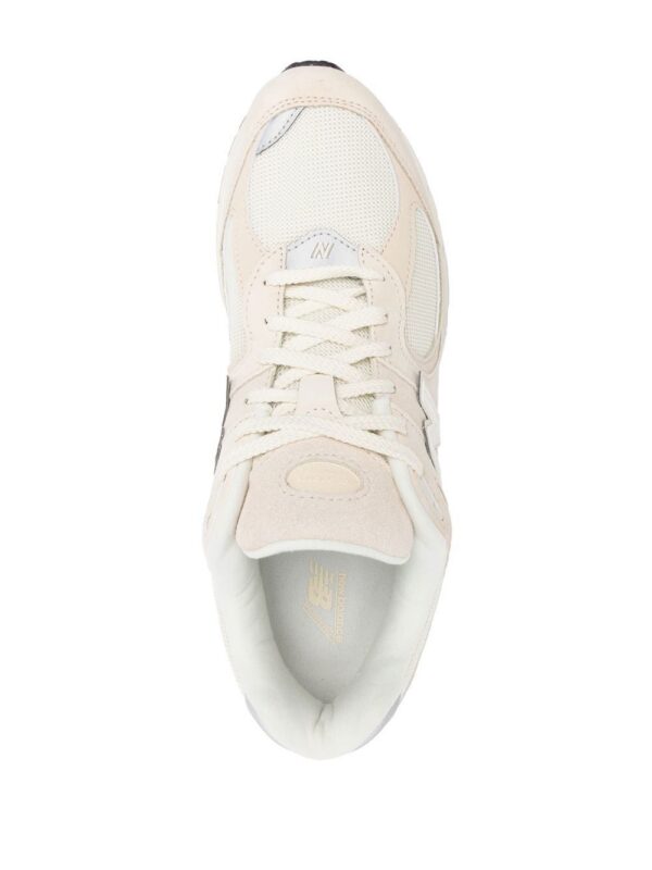 18946895_42082516_1000.jpg New Balance 2002 Rcc low-top sneakers